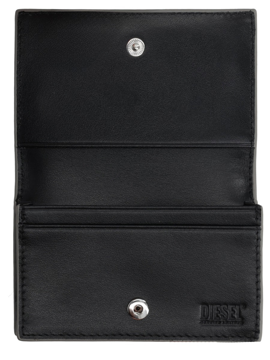 Diesel Metallic Cow Leather Card Case — Silver Cases