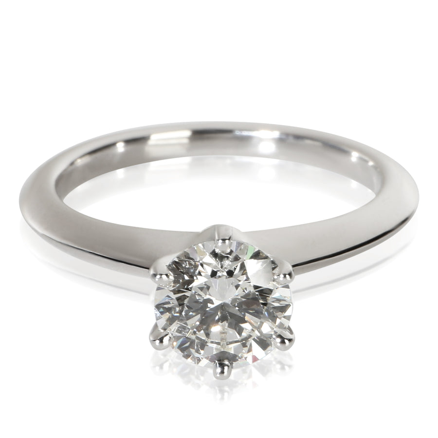 Tiffany & Co. 0.9 Ct Round Brilliant Diamond Engagement Ring 950