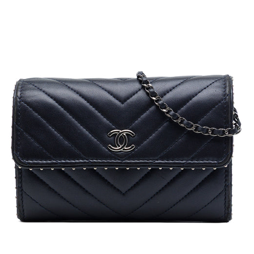 CC Chevron Lambskin Studded Wallet On Chain - Image 1