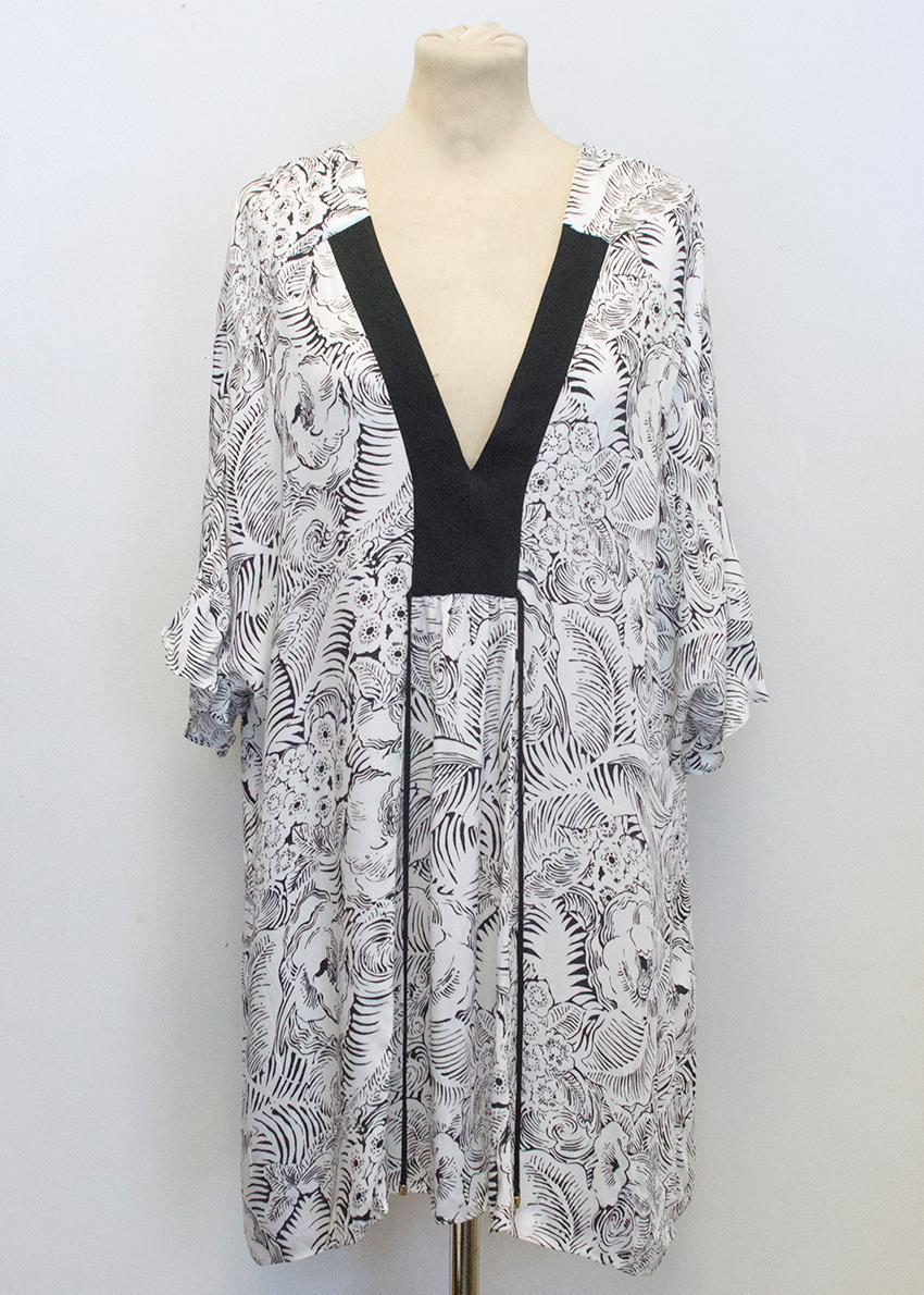 Animale black and white pattern top