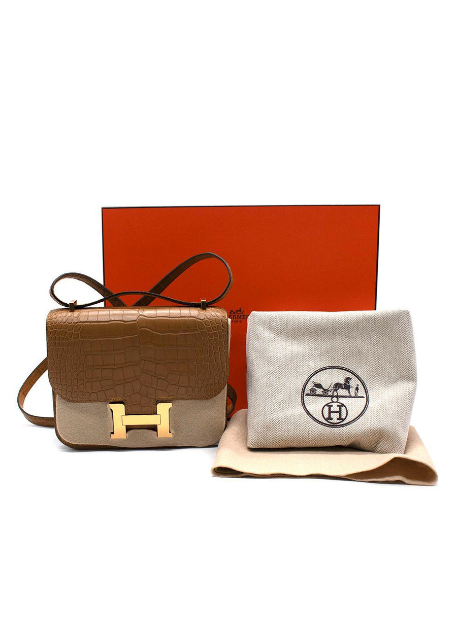 Hermes Constance 18 in Matte Alligator with Gold Hardware