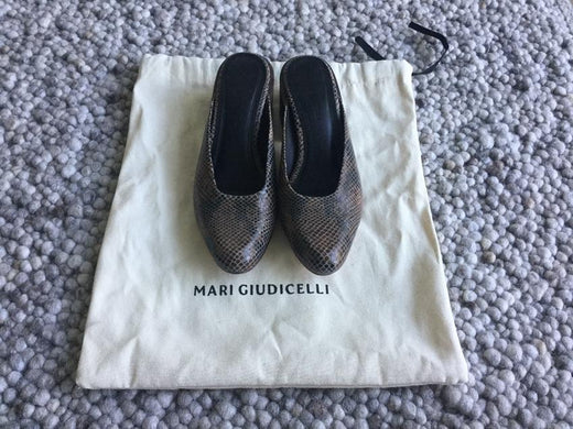 Mari Giudicelli brown embossed leather mules