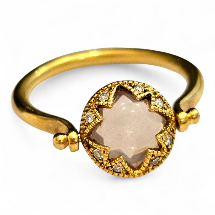 HUM Yellow Gold 18ct Gold Fine Jewellery