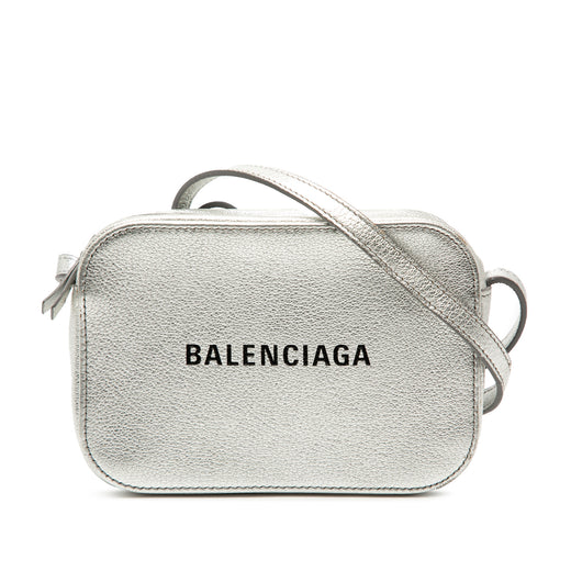 XS Metallic Leather Everyday Camera Bag - Image 1