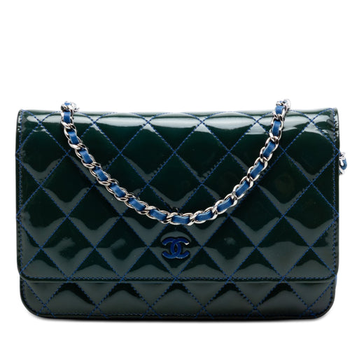 CC Quilted Patent Incognito Wallet On Chain - Image 1