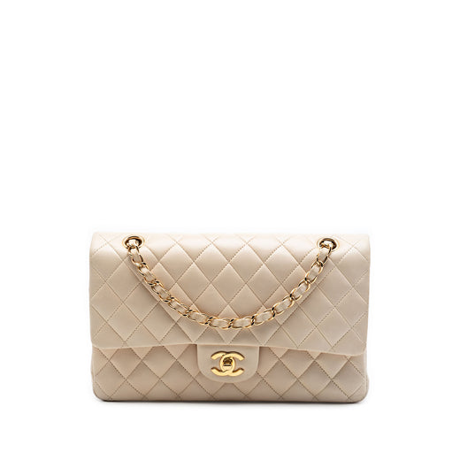Medium Classic Lambskin Double Flap - Image 1