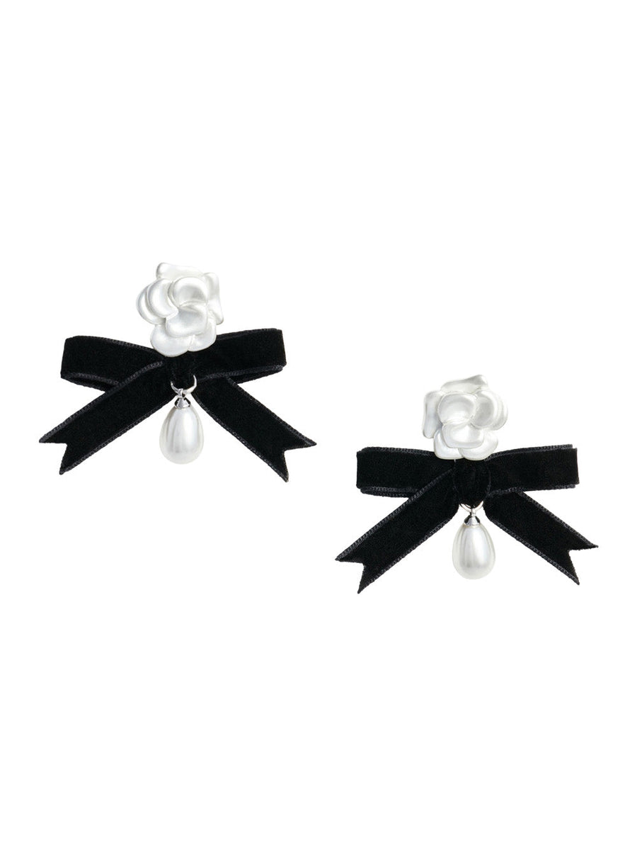 Self-Portrait Pearl Earrings — White Brass