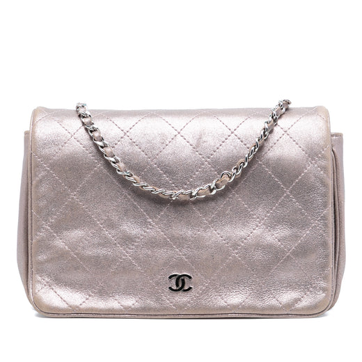 CC Quilted Metallic Lambskin Wallet On Chain - Image 1
