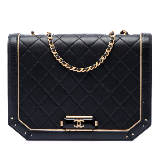 Quilted Calfskin Octagon CC Clasp Flap - Image 1