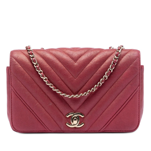 Small Chevron Caviar Statement Flap - Image 1