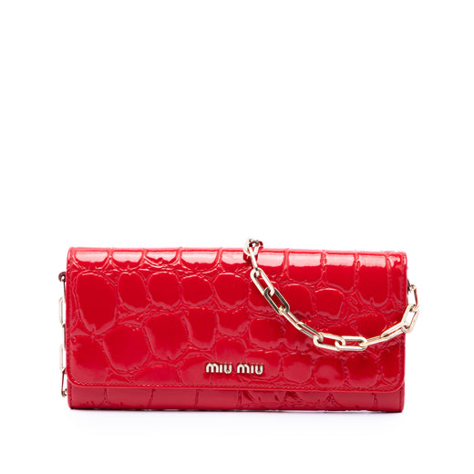 Croc Embossed Patent Wallet On Chain - Image 1