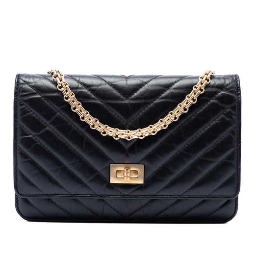 Reissue 2.55 Chevron Aged Calfskin Wallet on Chain - Image 1