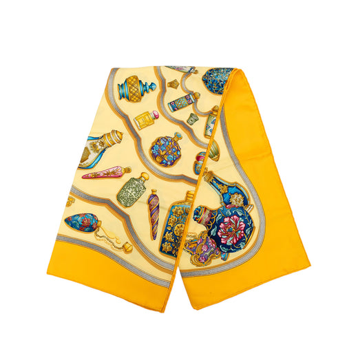 Qu Importe Le Flacon Silk Scarf 90 - Image 1