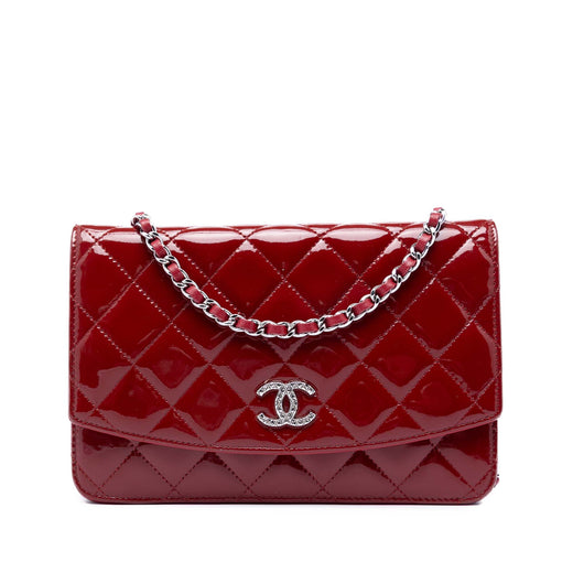 CC Quilted Patent Brilliant Wallet On Chain - Image 1