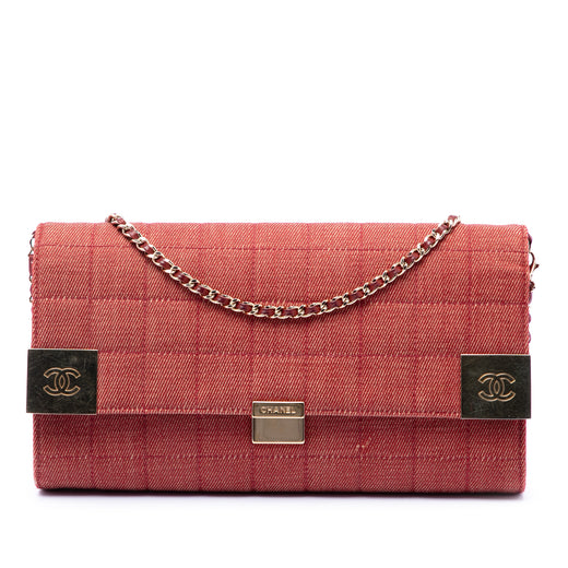 CC Choco Bar Denim Chain Flap - Image 1
