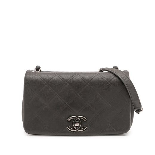 Small Diamond Embossed Calfskin New Chic Flap - Image 1