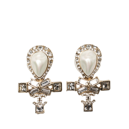 CC Gold Plated Strass Faux Pearl Tear Drop Ribbon Push Back Earrings - Image 1