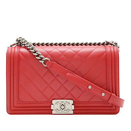 Medium Chevron and Diamond Quilted Lambskin Boy Flap - Image 1