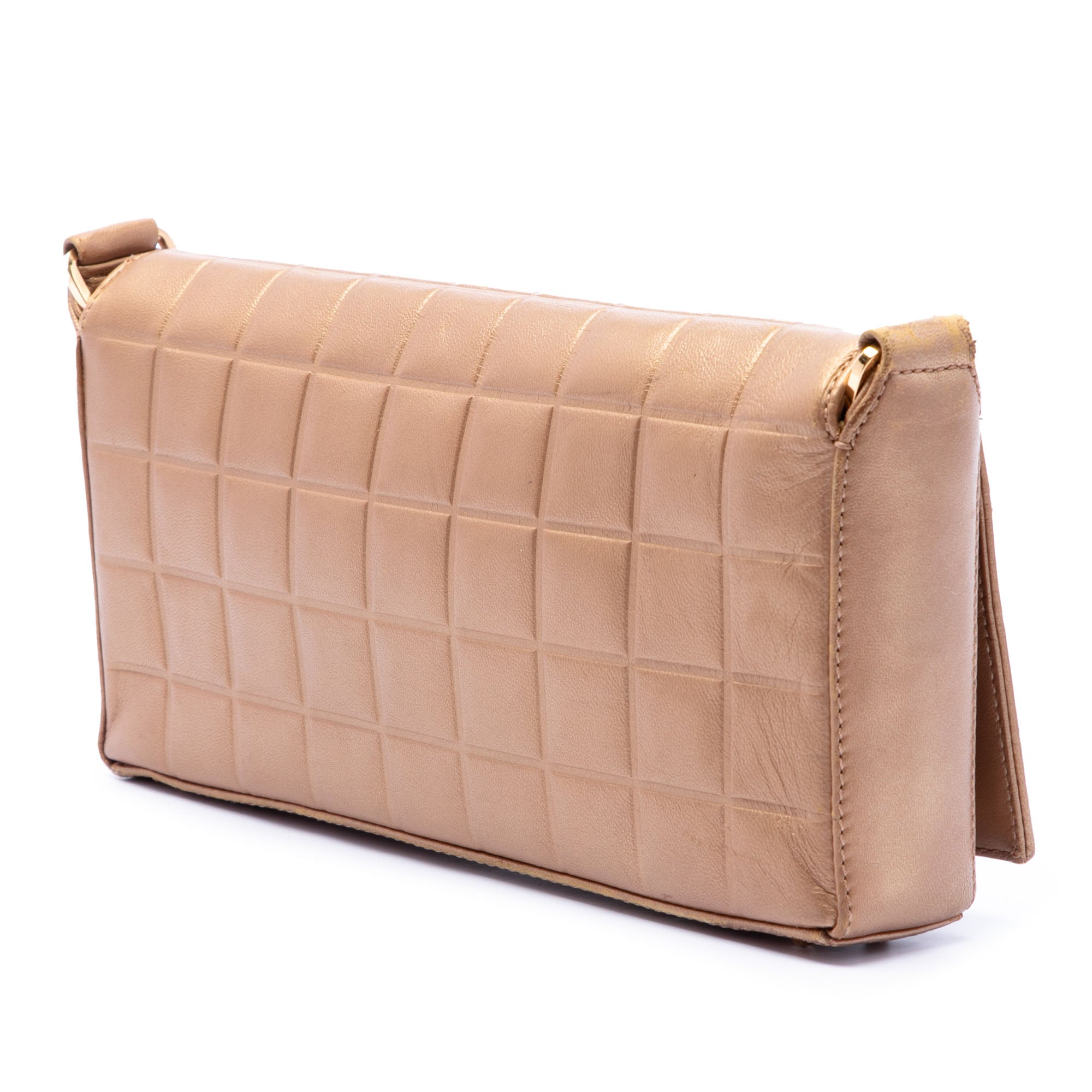 CC Chocolate Bar Metallic Lambskin Shoulder Bag - Image 2