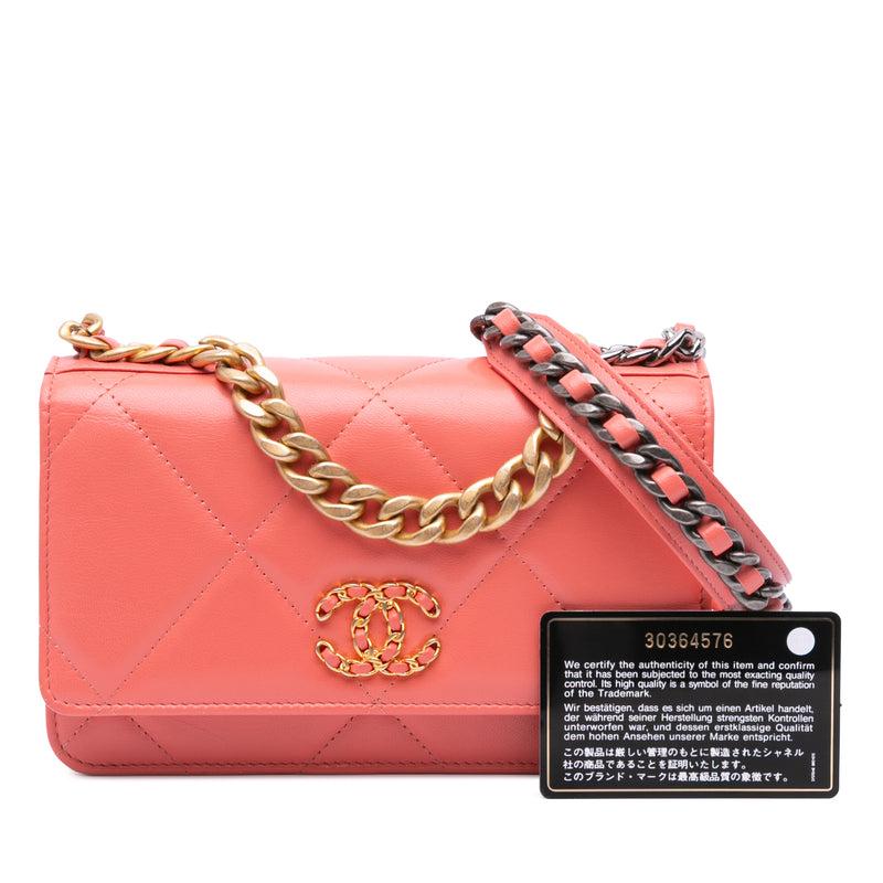 Quilted Lambskin 19 Wallet on Chain - Image 11
