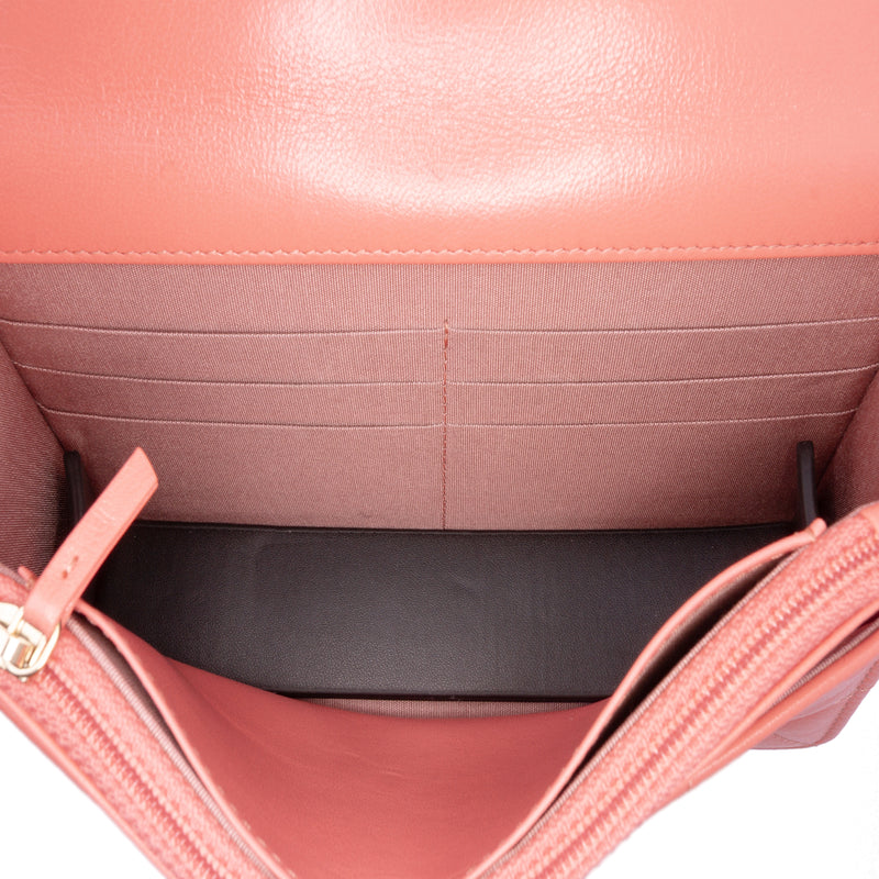 Quilted Lambskin 19 Wallet on Chain - Image 4