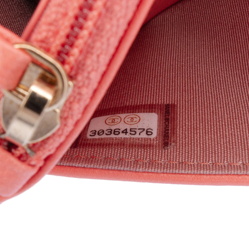 Quilted Lambskin 19 Wallet on Chain - Image 5