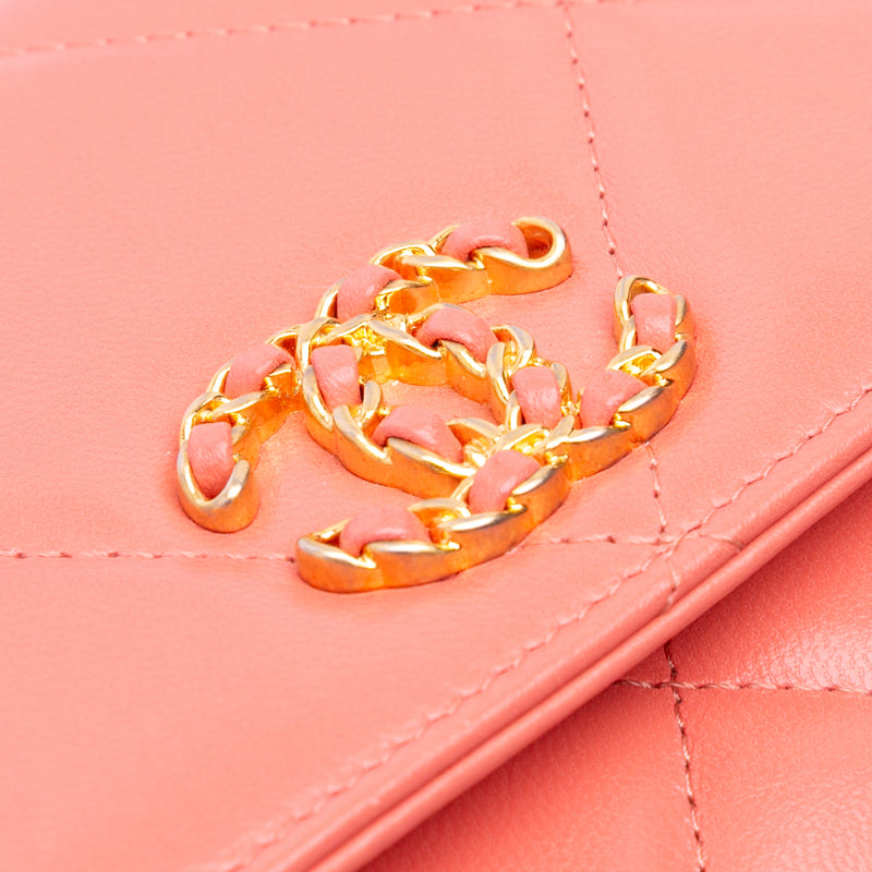 Quilted Lambskin 19 Wallet on Chain - Image 6