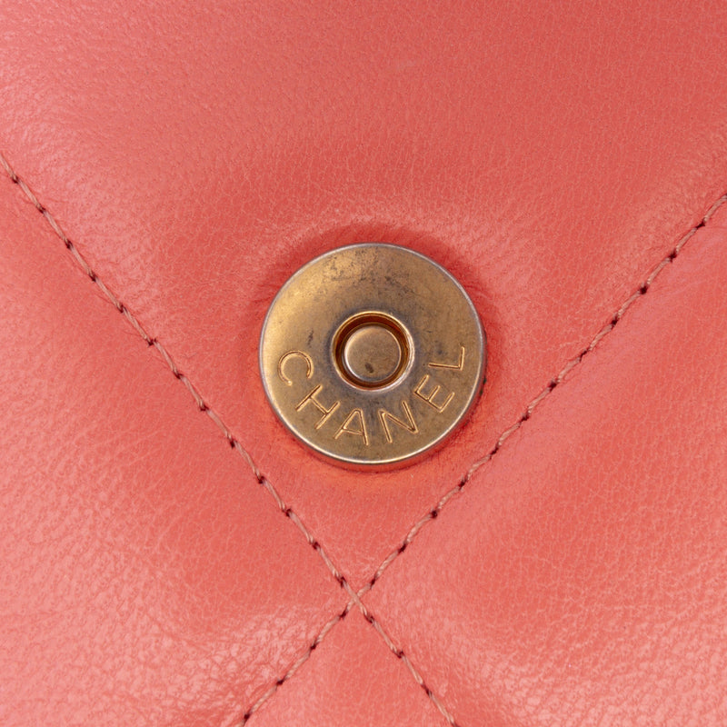 Quilted Lambskin 19 Wallet on Chain - Image 7