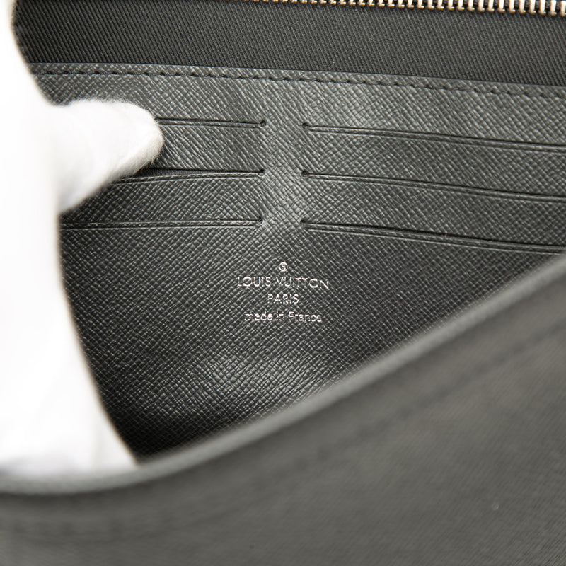 Taiga Pochette Voyage MM - Image 5