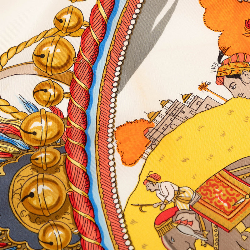 Caparacons De La France Et De L Inde Silk Scarf 90 - Image 6