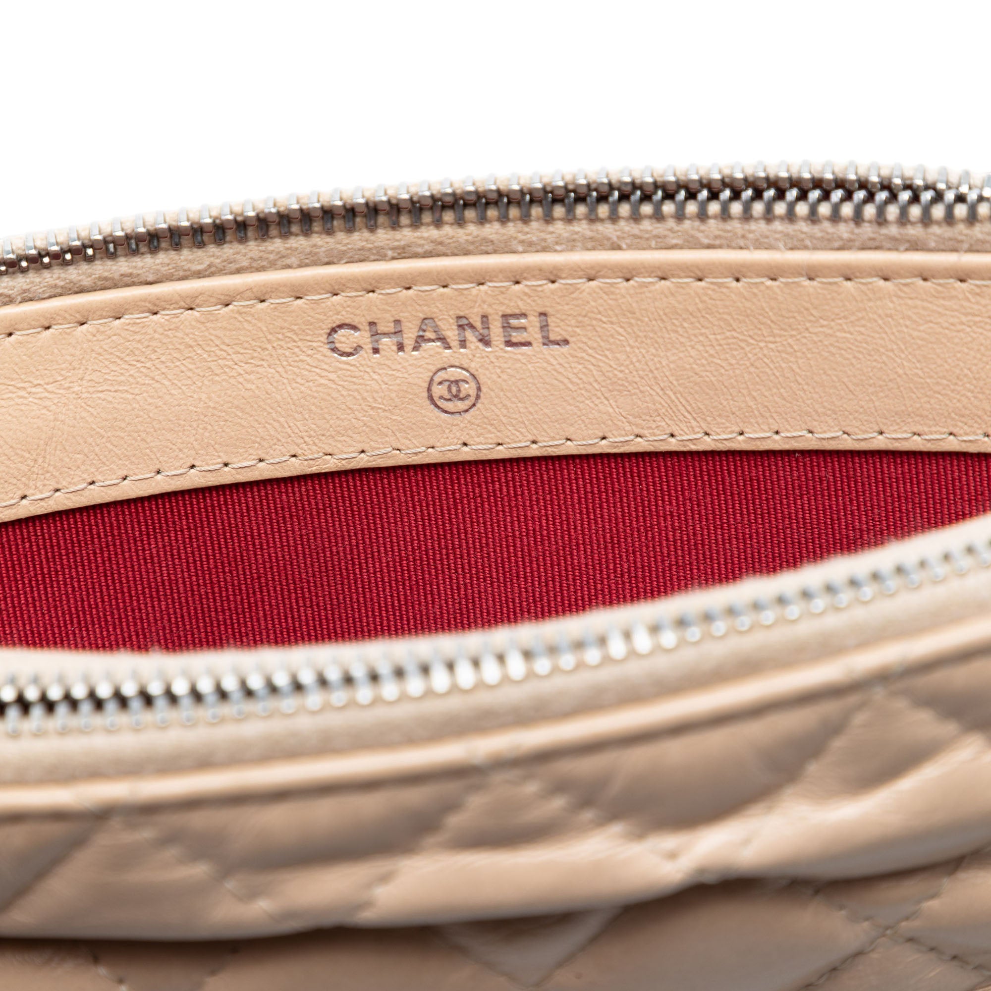 Bicolor Aged Calfskin Gabrielle Double Zip Clutch with Chain - Image 5