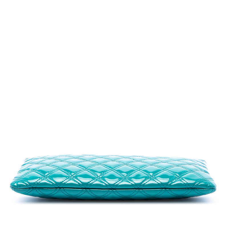 Medium Quilted Patent O Case Clutch - Image 3