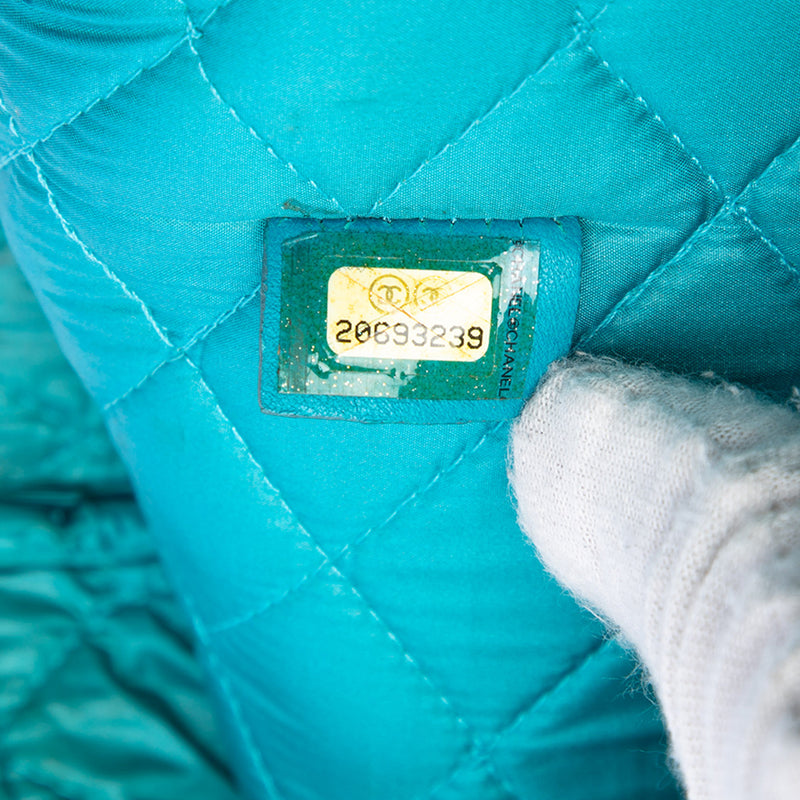 Medium Quilted Patent O Case Clutch - Image 6