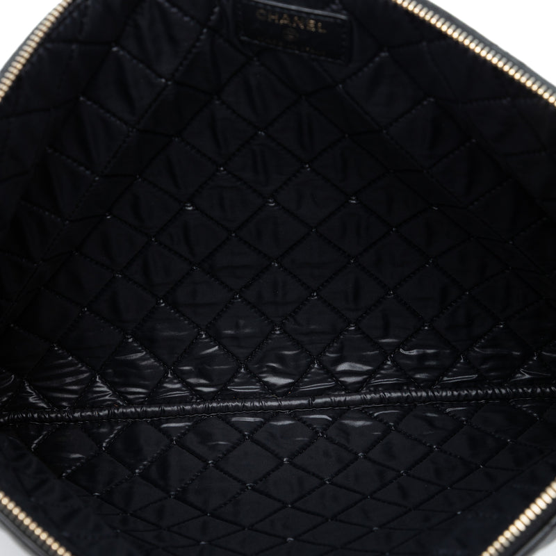 Large Quilted Lambskin Casino Charms O Case Clutch - Image 4