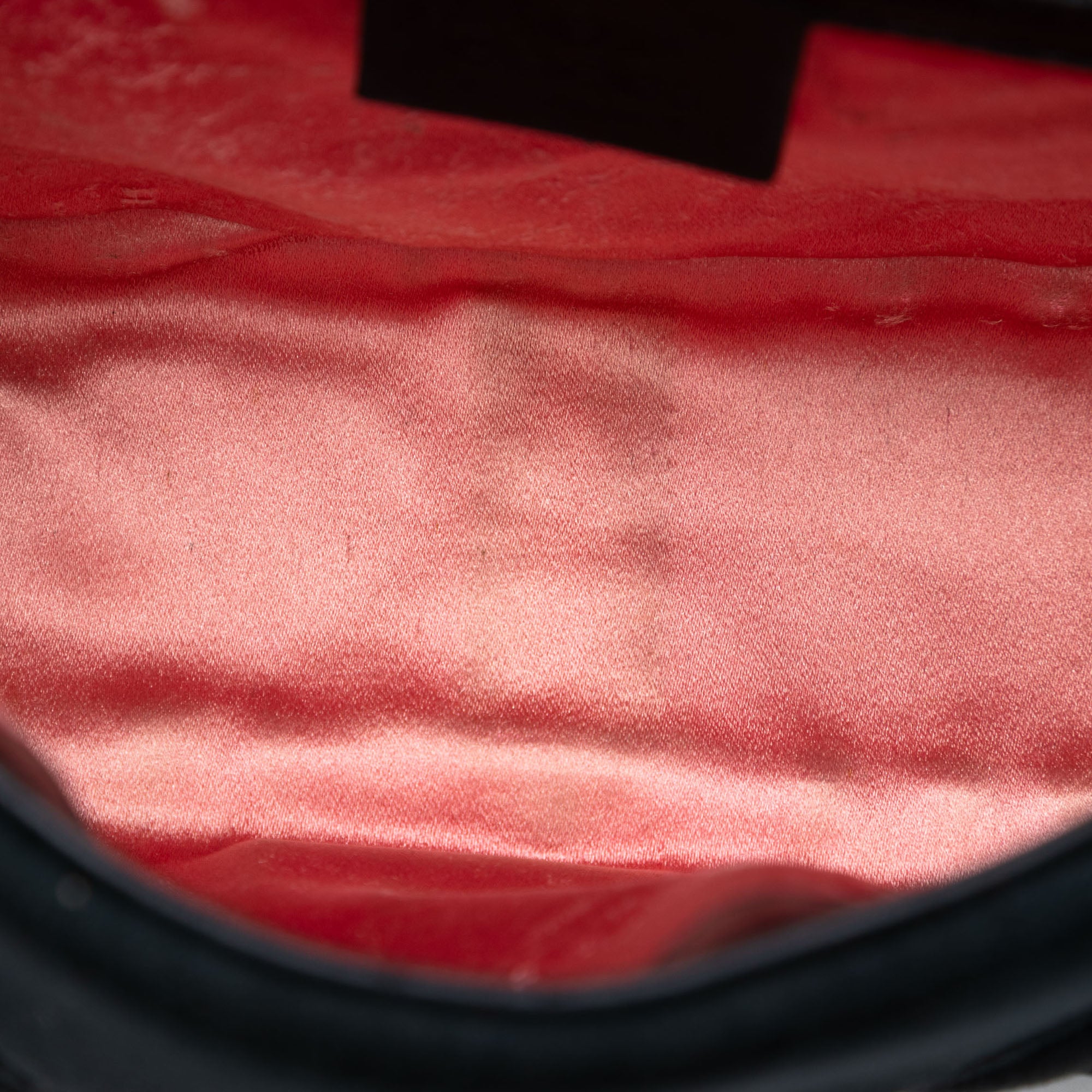 Medium GG Marmont Matelasse Velvet Shoulder Bag - Image 4