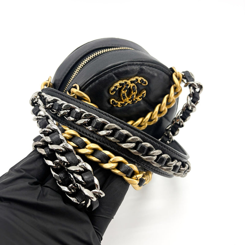 Chanel 19 Round Clutch With Chain Quilted Leather Black
