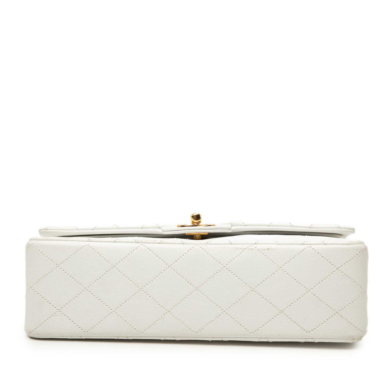 Medium Classic Lambskin Double Flap - Image 3