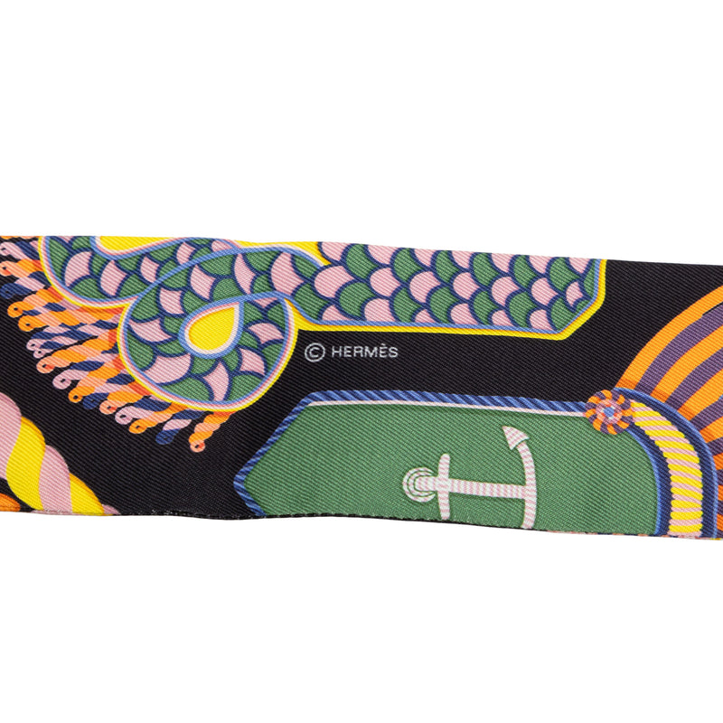 Epaulettes de Gala Silk Twilly Scarf - Image 3