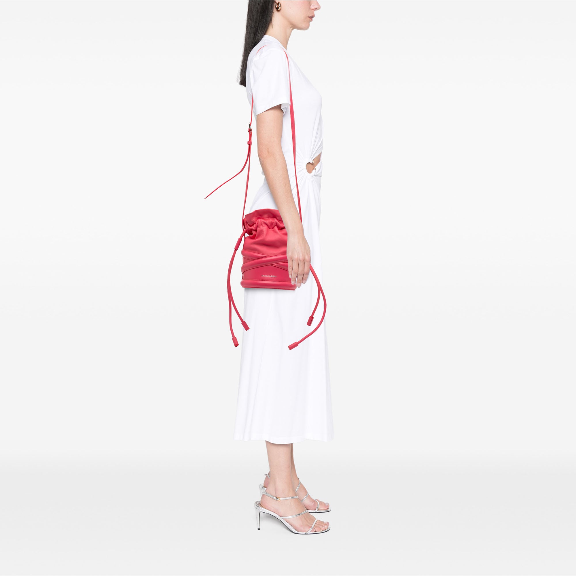 Calfskin The Soft Curve Bucket Bag - Image 6