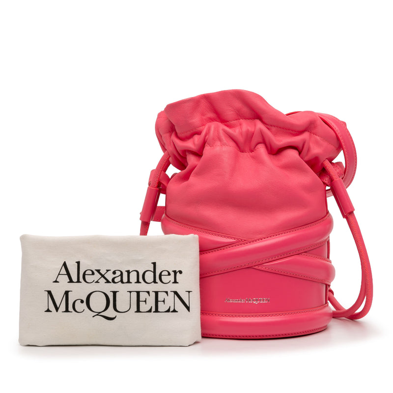Calfskin The Soft Curve Bucket Bag - Image 7