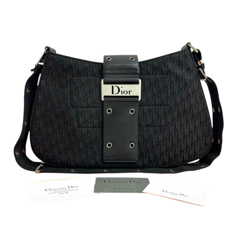 Canvas Street Chic Columbus Shoulder Bag - Image 10