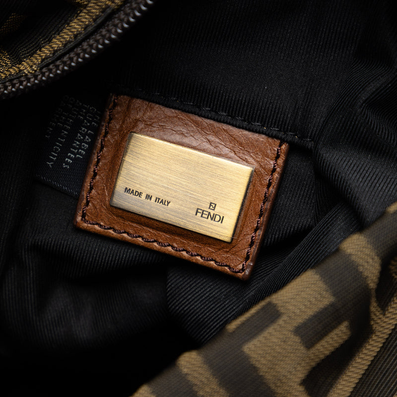 Zucca Canvas Crossbody - Image 5