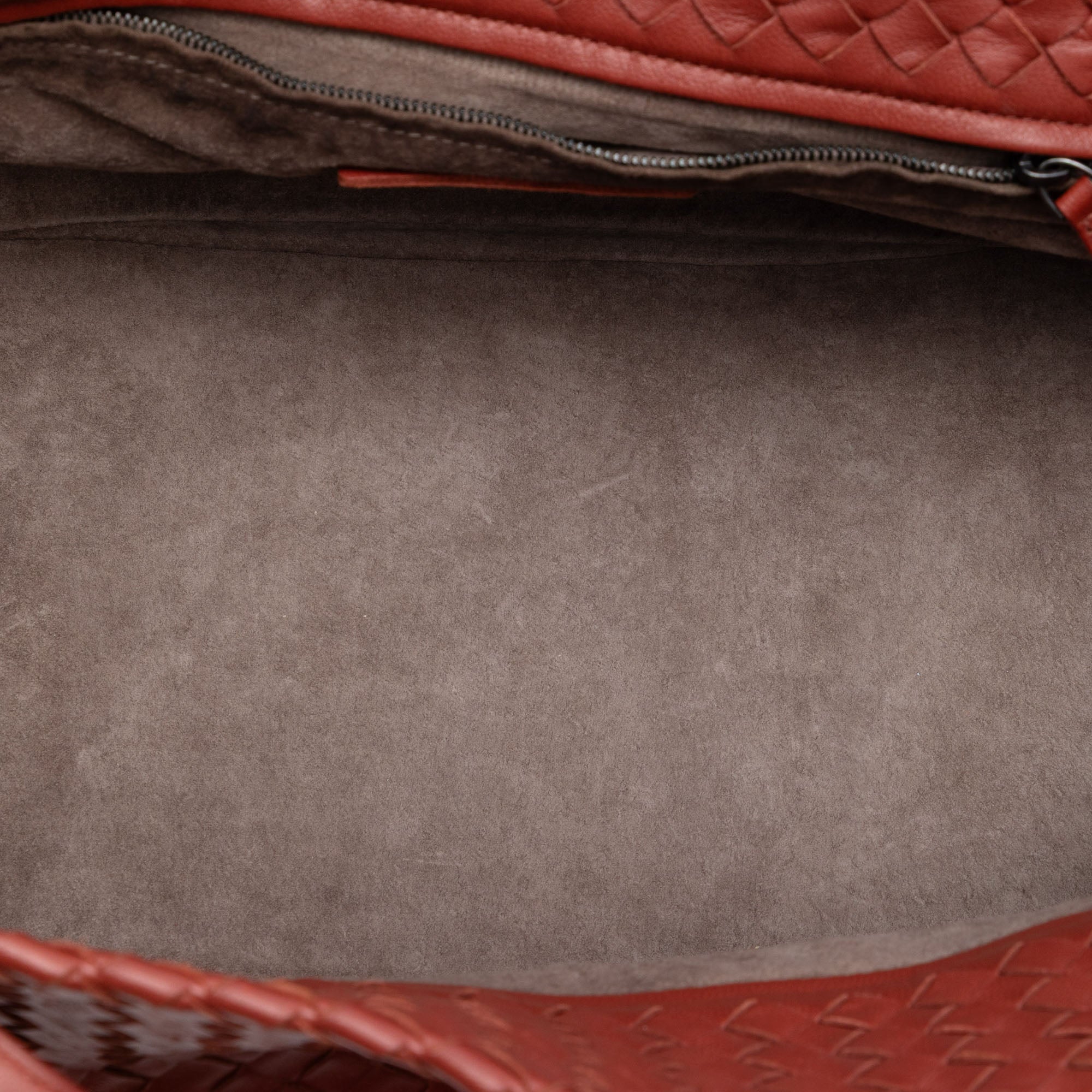 Medium Nappa Intrecciato Cesta Tote - Image 4