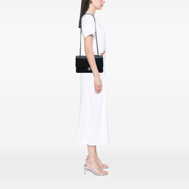 Medium Classic Caviar Double Flap - Image 5
