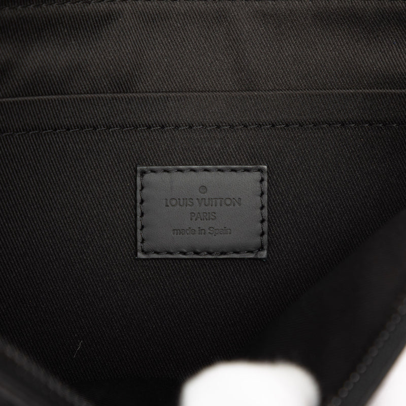 Monogram Shadow Discovery Pochette - Image 5