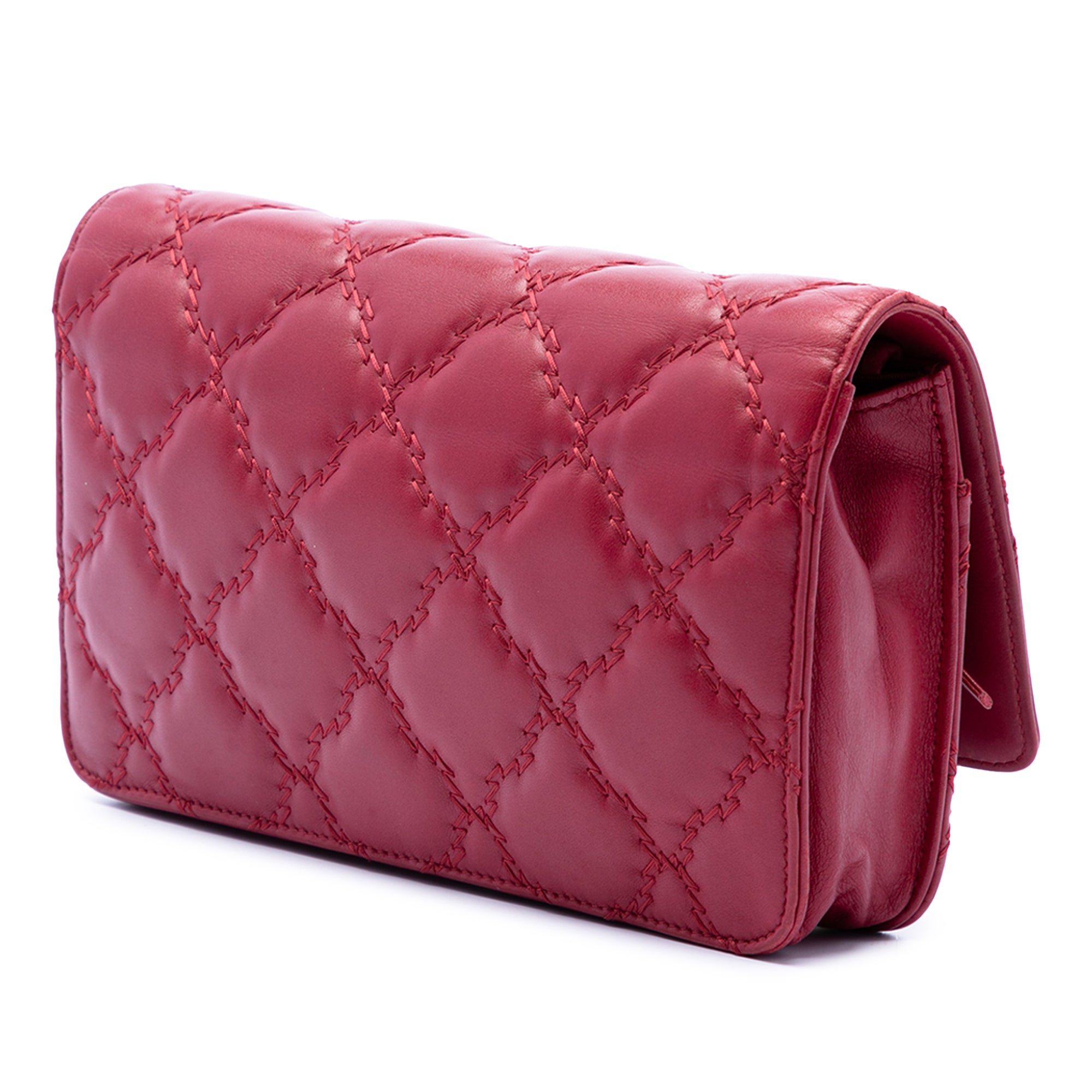 CC Quilted Calfskin Double Stitch Hamptons Wallet on Chain - Image 2
