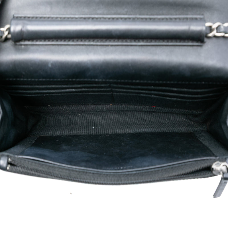 CC Quilted Shiny Aged Calfskin Wallet On Chain - Image 4