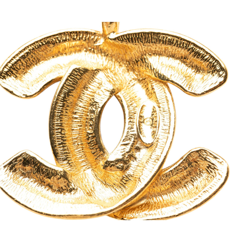 CC Gold Plated Quilted Pendant Necklace - Image 3