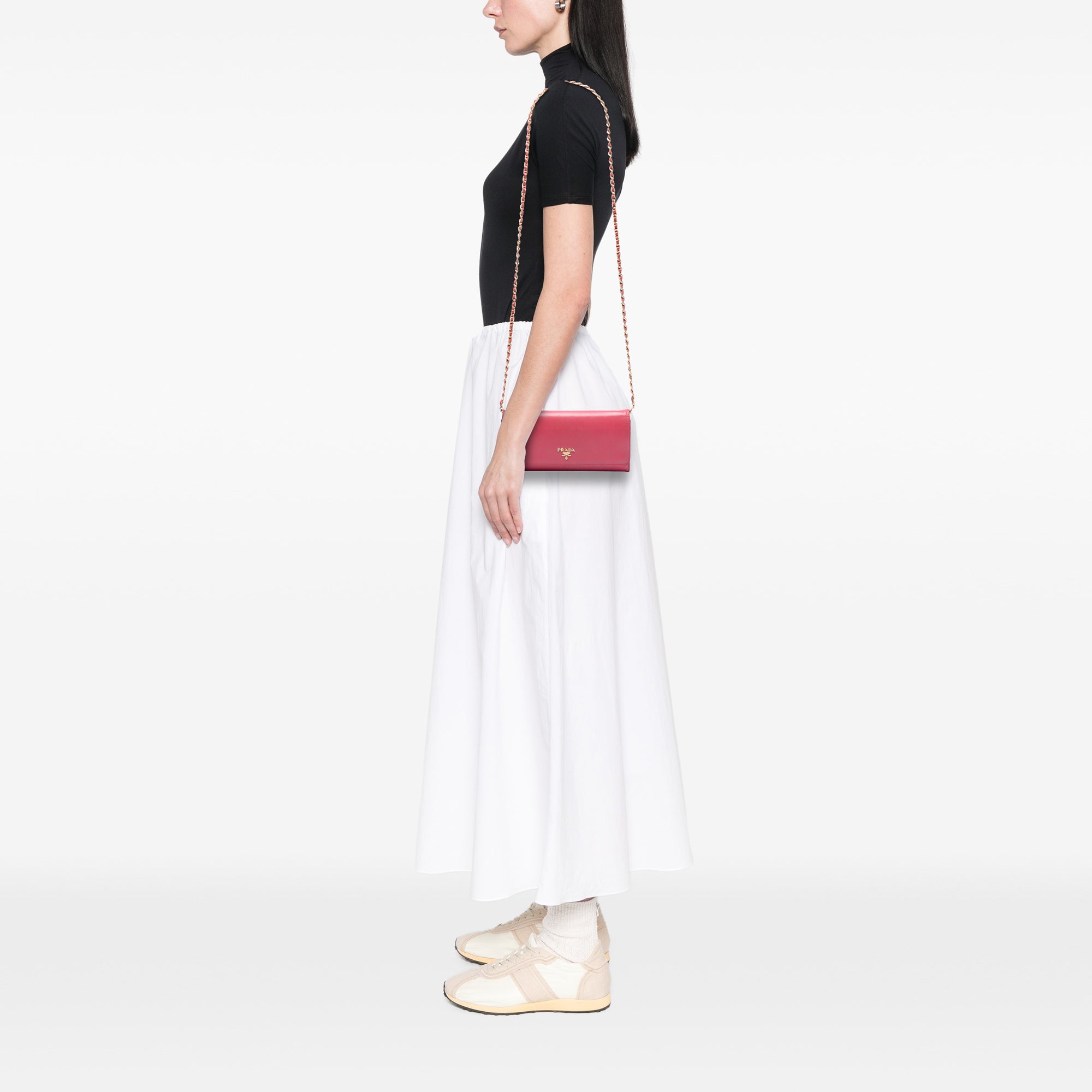 Saffiano Wallet On Chain - Image 6
