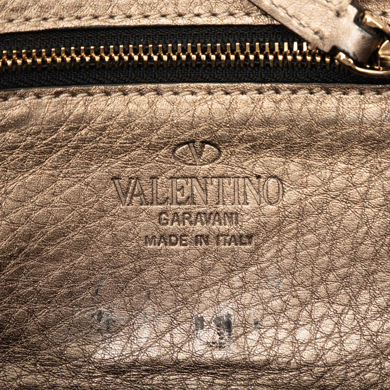 Mini Metallic Pebbled Calfskin Rockstud Trapeze Satchel - Image 5